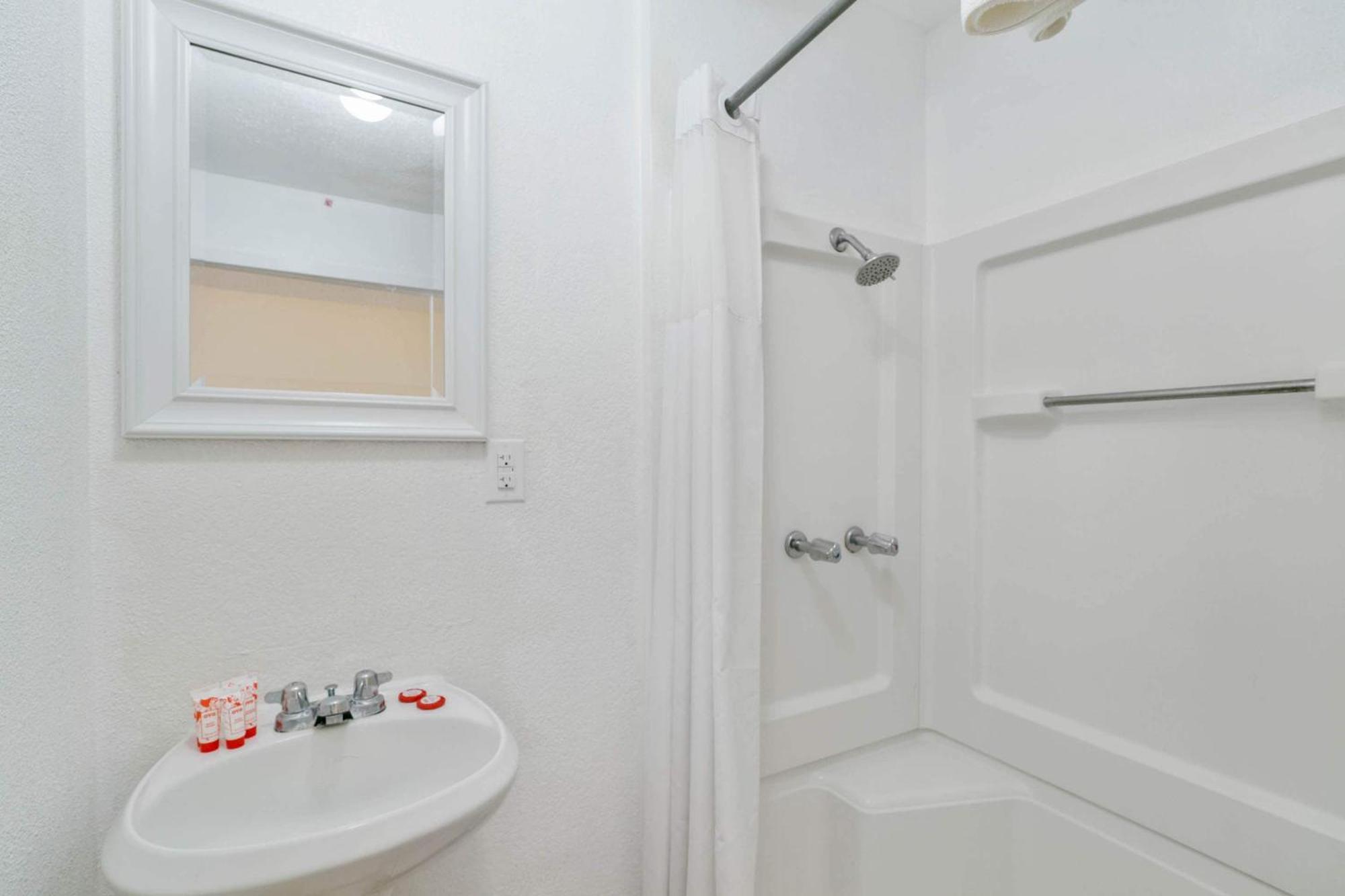 Oyo Hotel Rockport- Bay View Экстерьер фото